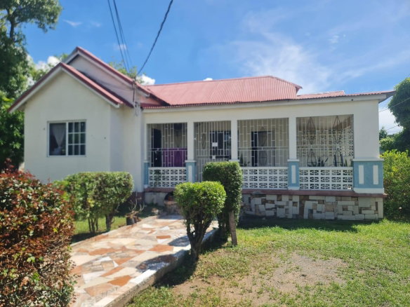 First image of 15 Outlook Avenue in Kingston 2, Kingston, Jamaica - property is For Sale