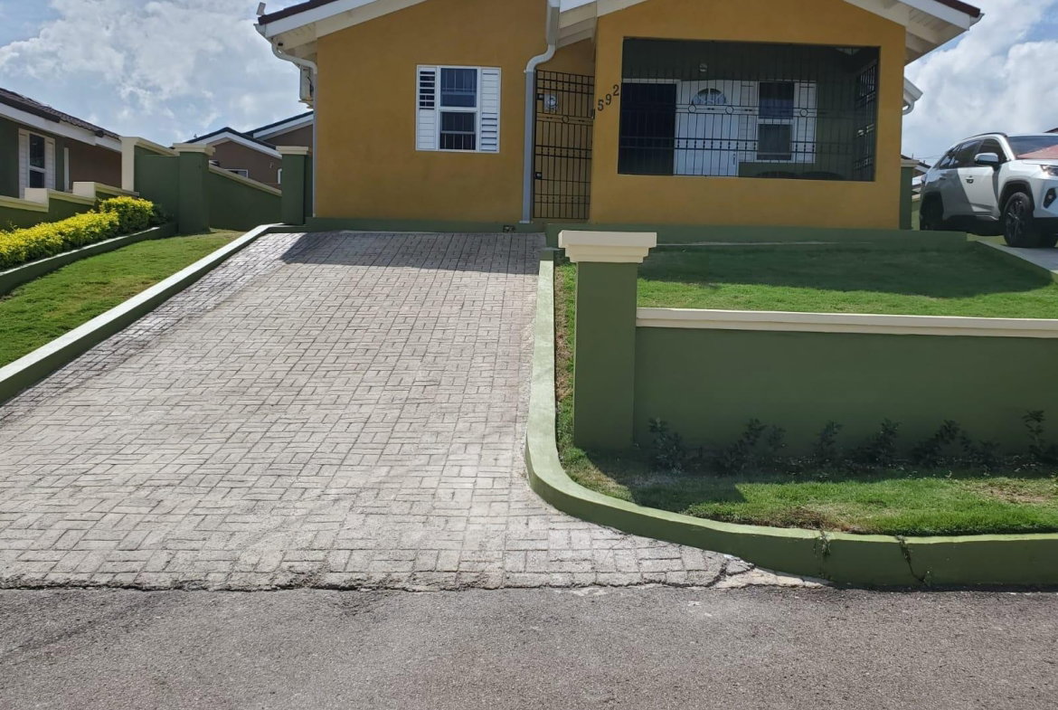 Second image of 592 Falmouth Blvd in STONEBROOK, Trelawny, Jamaica - property is For Rent
