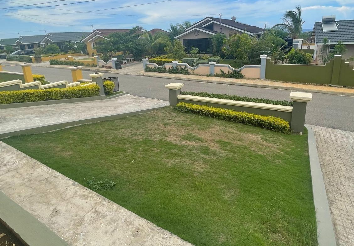 Third image of 592 Falmouth Blvd in STONEBROOK, Trelawny, Jamaica - property is For Rent