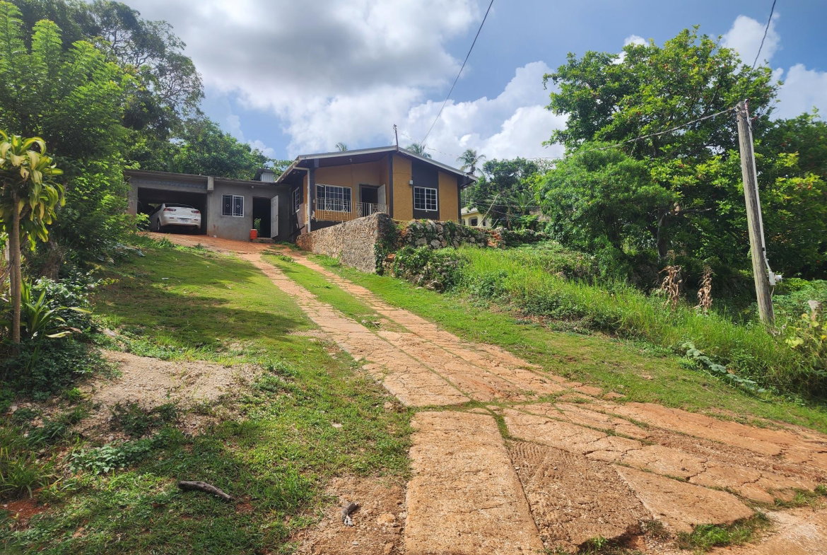 Second image of Greyground, Manchester in Grey Ground, Manchester, Jamaica - property is For Sale