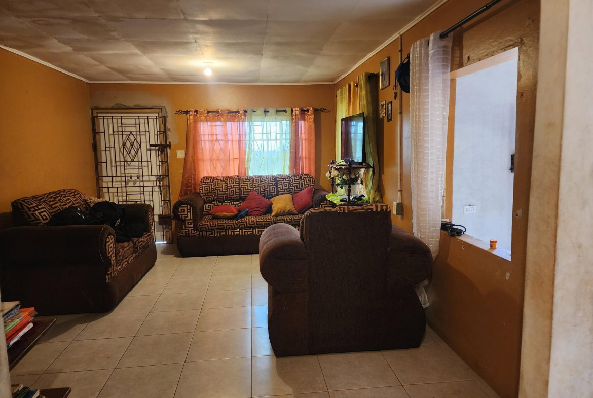 Sixth image of Greyground, Manchester in Grey Ground, Manchester, Jamaica - property is For Sale