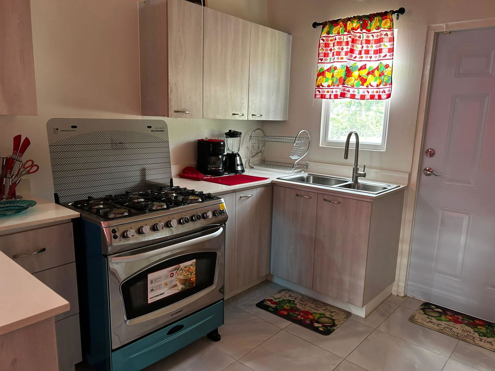 Eighth image of Camelot Village ph 2 in Discovery Bay, St. Ann, Jamaica - property is For Rent