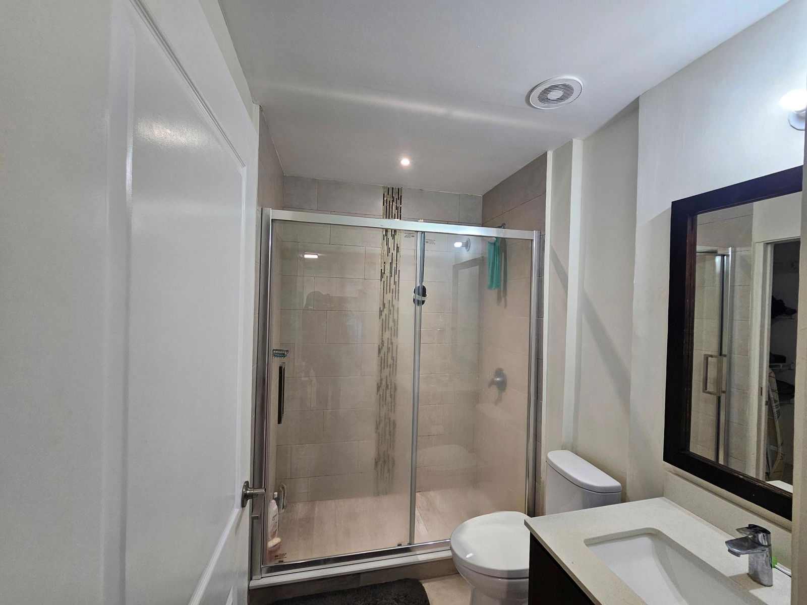 Luxury-1-Bedroom-Apartment-for-Rent-at-The-Cambridge-St.-Andrew-Jamaica Fourth image of 203-4a Musgrave Avenue in Kingston 5, St. Andrew, Jamaica - property is For Rent