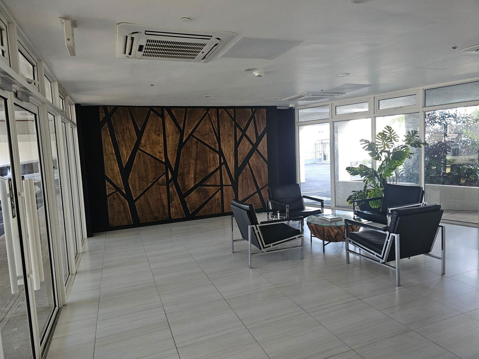 Luxury-1-Bedroom-Apartment-for-Rent-at-The-Cambridge-St.-Andrew-Jamaica Fifth image of 203-4a Musgrave Avenue in Kingston 5, St. Andrew, Jamaica - property is For Rent