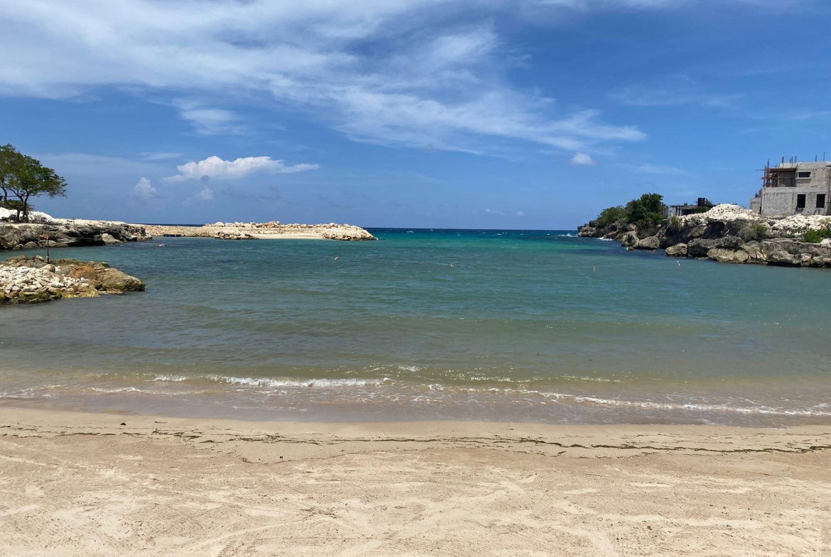 Fifth image of A204 Paradisiac Beach Club in Richmond, St. Ann, Jamaica - property is For Rent