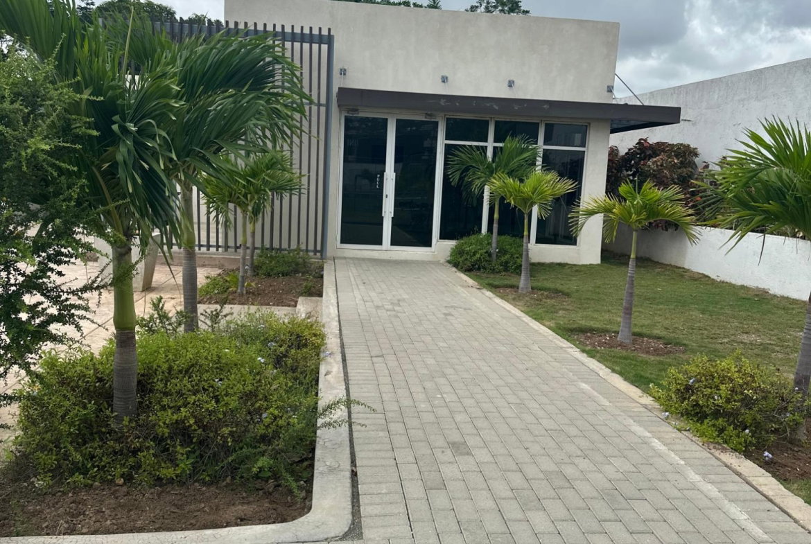 Sixth image of b 809-4 Musgrave Ave in Kingston 5, St. Andrew, Jamaica - property is For Rent