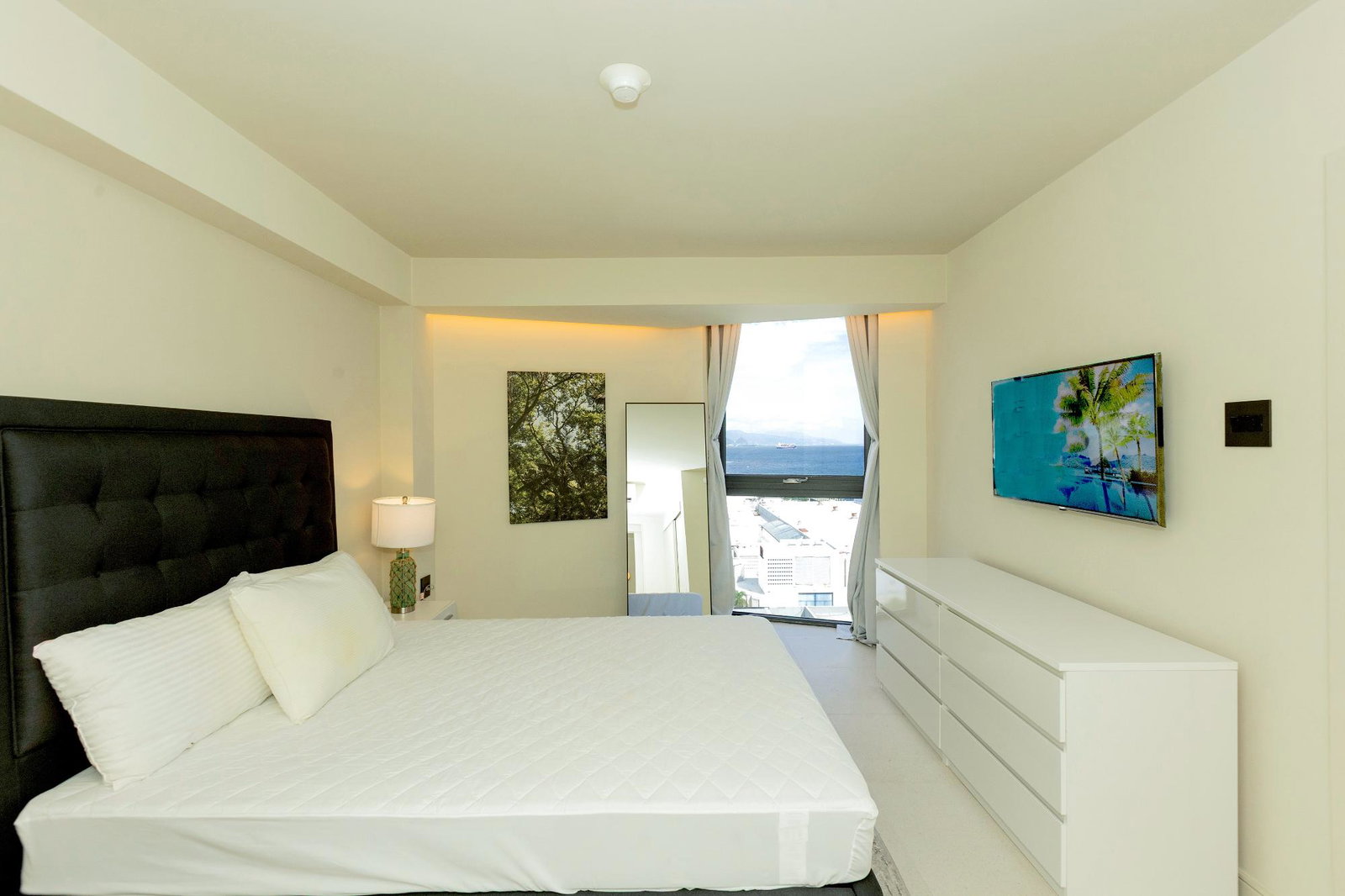 Eighth image of 901-2-4 King Street in Kingston 2, Kingston, Jamaica - property is For Rent