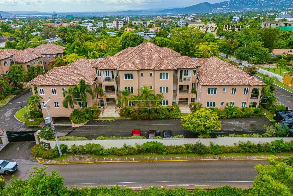 First image of 25 Liguanea Avenue in Kingston 6, St. Andrew, Jamaica - property is For Rent