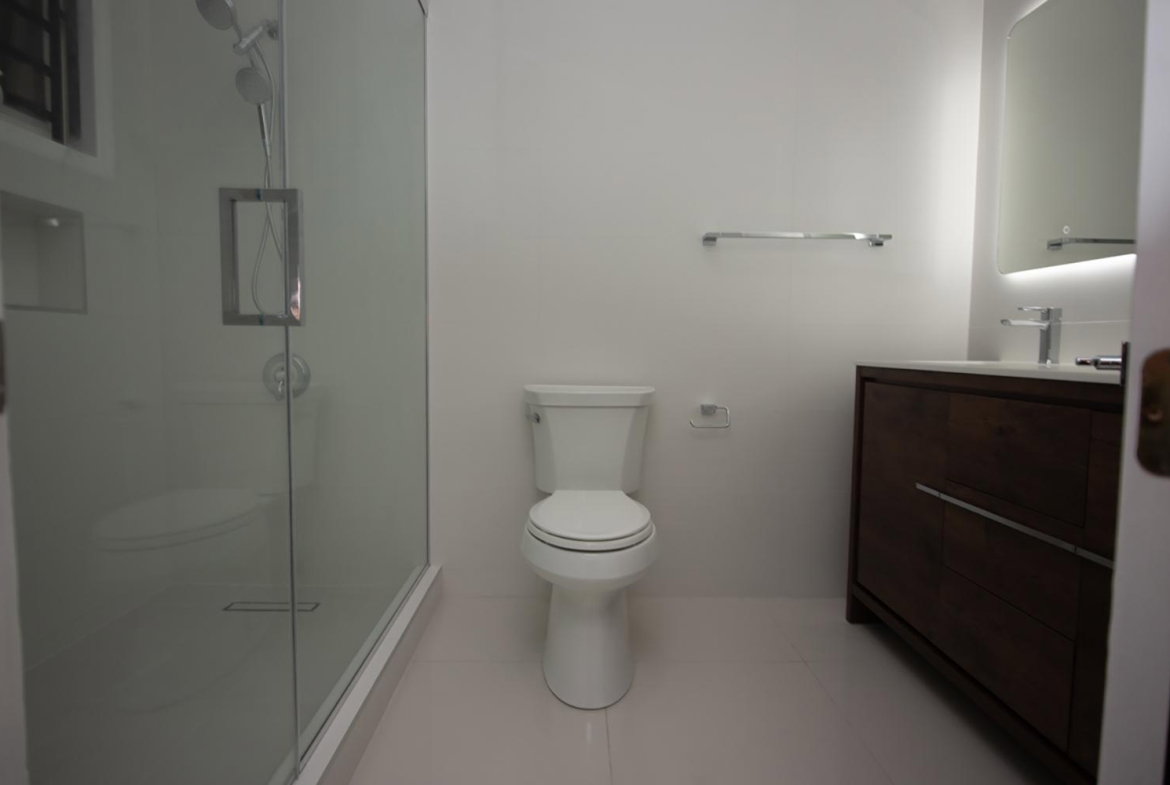 Eighteenth image of 25 Liguanea Avenue in Kingston 6, St. Andrew, Jamaica - property is For Rent