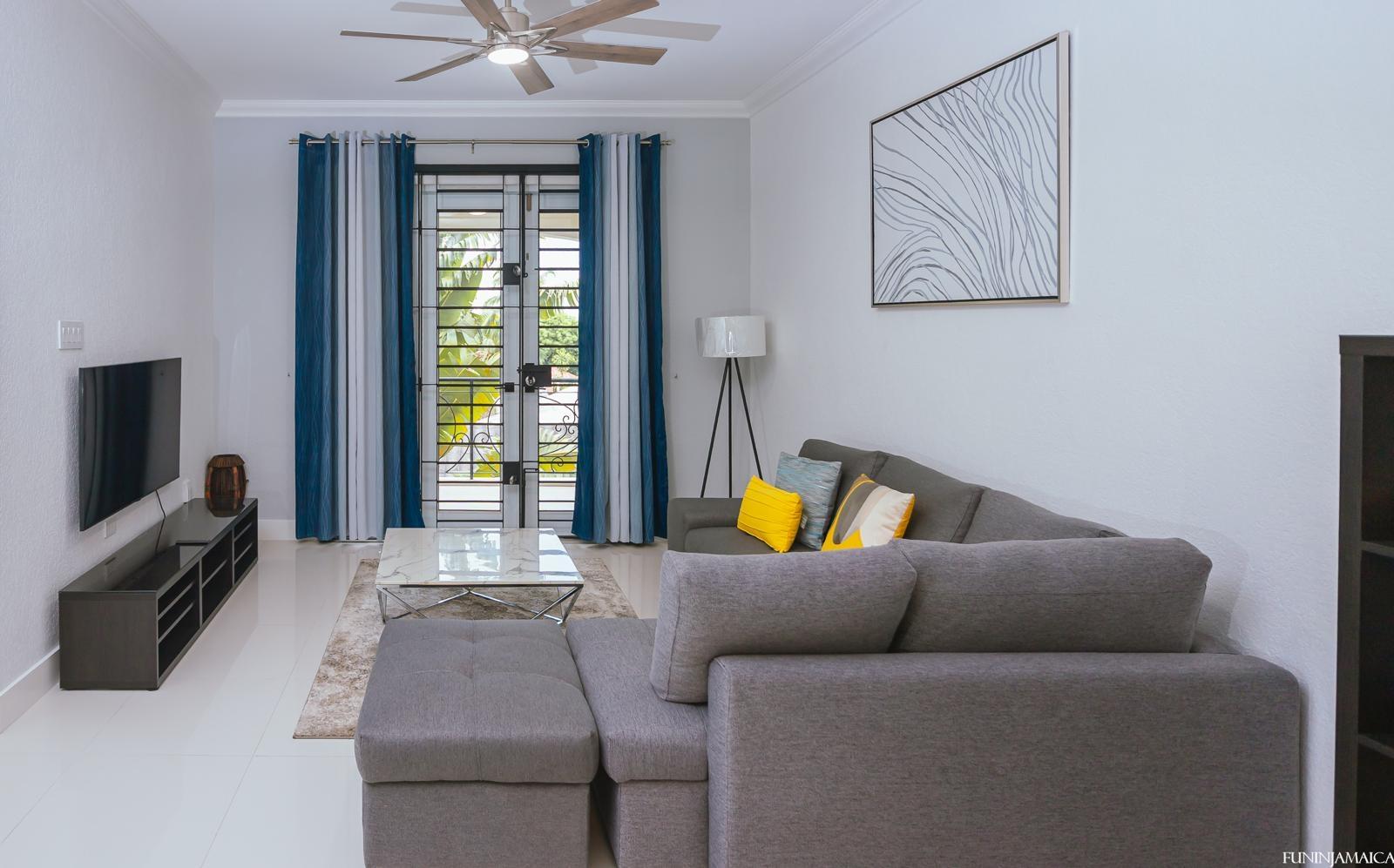 Seventh image of 25 Liguanea Avenue in Kingston 6, St. Andrew, Jamaica - property is For Rent