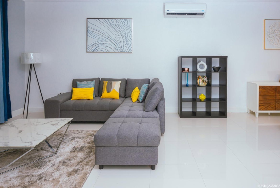 Eighth image of 25 Liguanea Avenue in Kingston 6, St. Andrew, Jamaica - property is For Rent