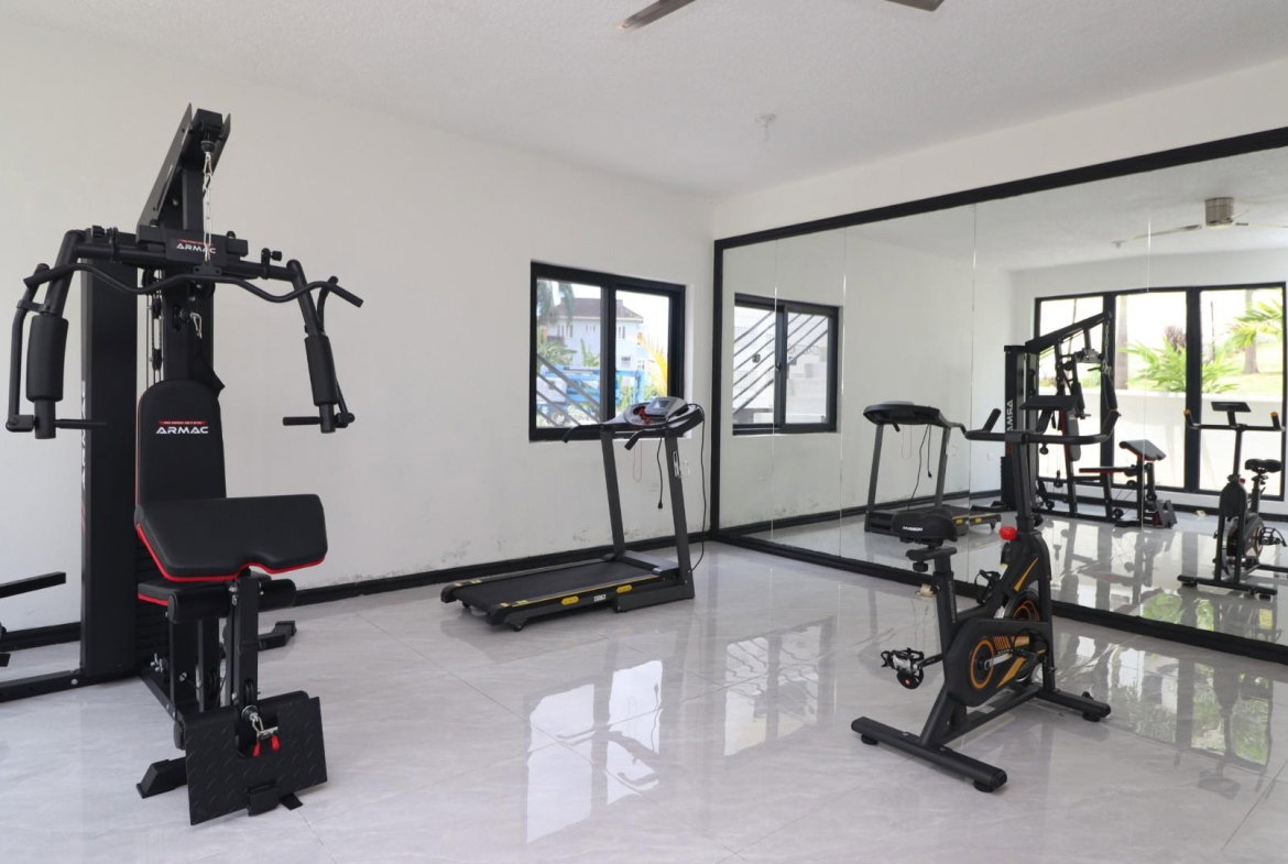 Fifth image of Apt#16-11-13 Hill Road, Norbrook in Constant Spring P.O., St. Andrew, Jamaica - property is For Rent