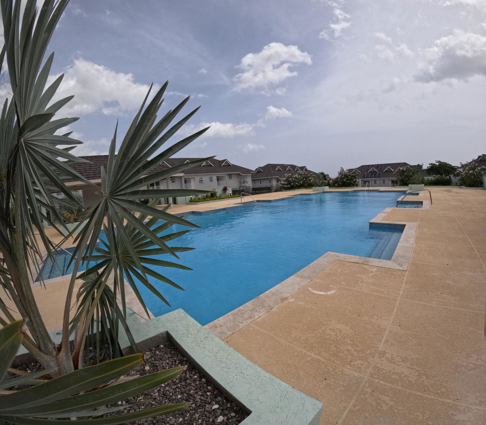 Second image of F-3- Contry Walk- Richmond Est in Laughlands, St. Ann, Jamaica - property is For Rent