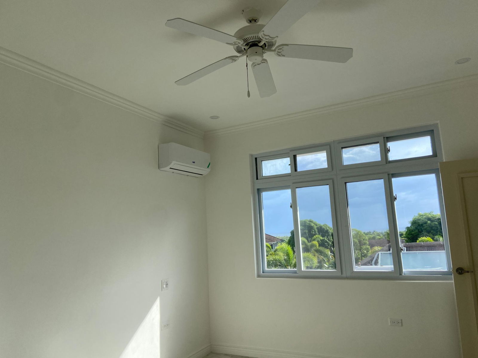 Twentieth image of F-3- Contry Walk- Richmond Est in Laughlands, St. Ann, Jamaica - property is For Rent