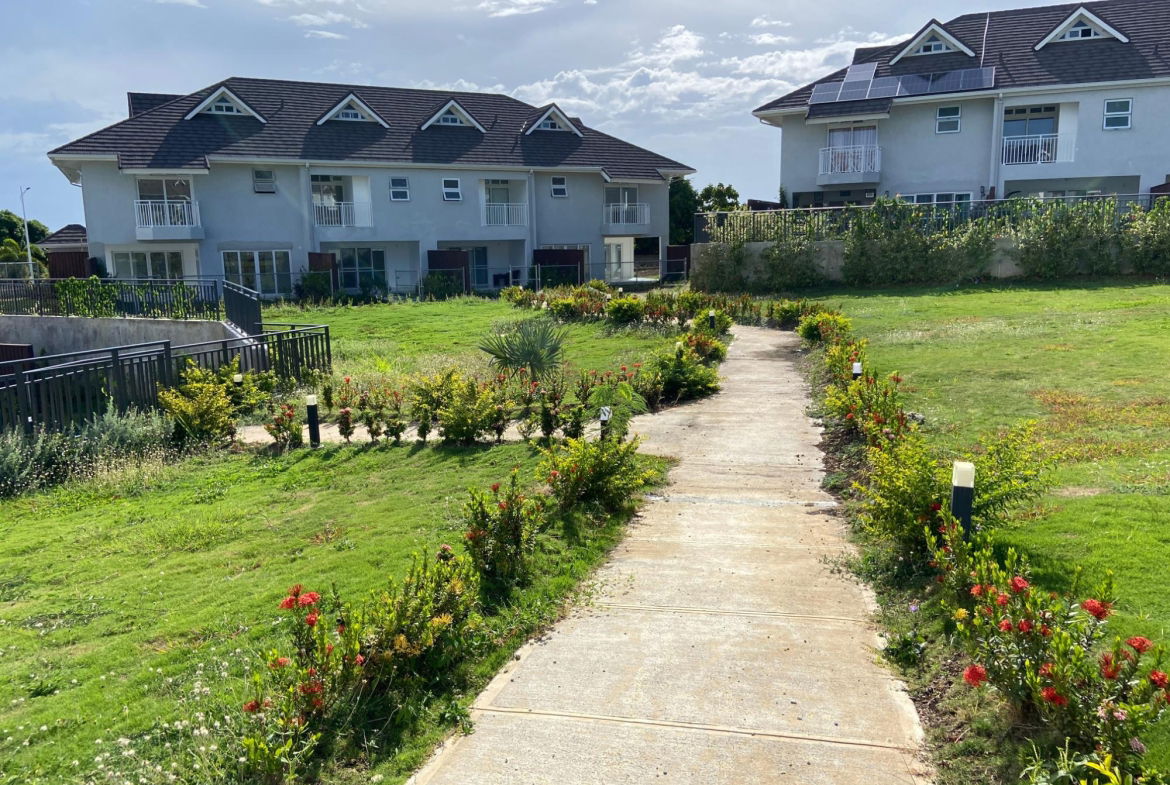 Seventh image of F-3- Contry Walk- Richmond Est in Laughlands, St. Ann, Jamaica - property is For Rent