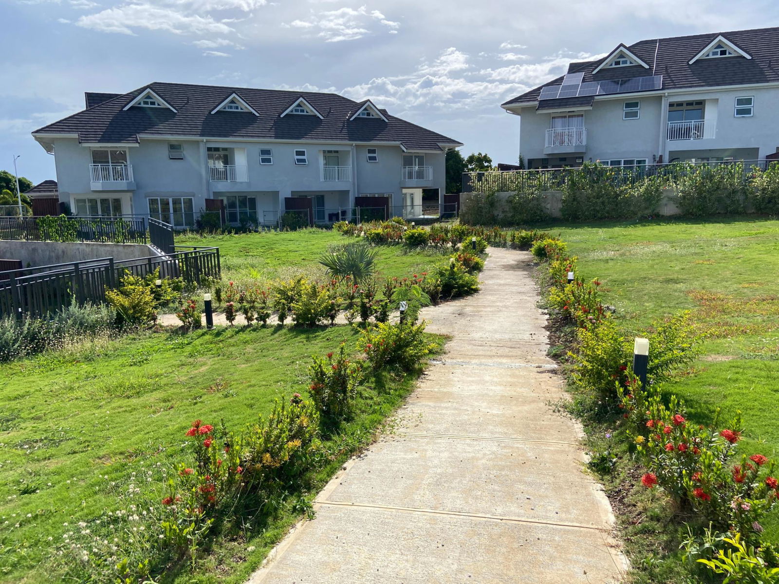 Seventh image of F-3- Contry Walk- Richmond Est in Laughlands, St. Ann, Jamaica - property is For Rent