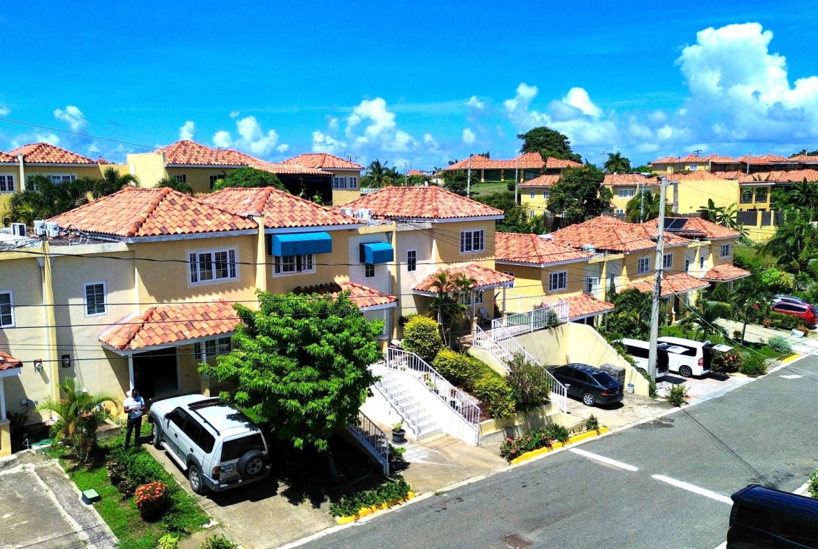 Sixth image of 14-14 Mango Walk Country Club in Montego Bay, St. James, Jamaica - property is For Rent