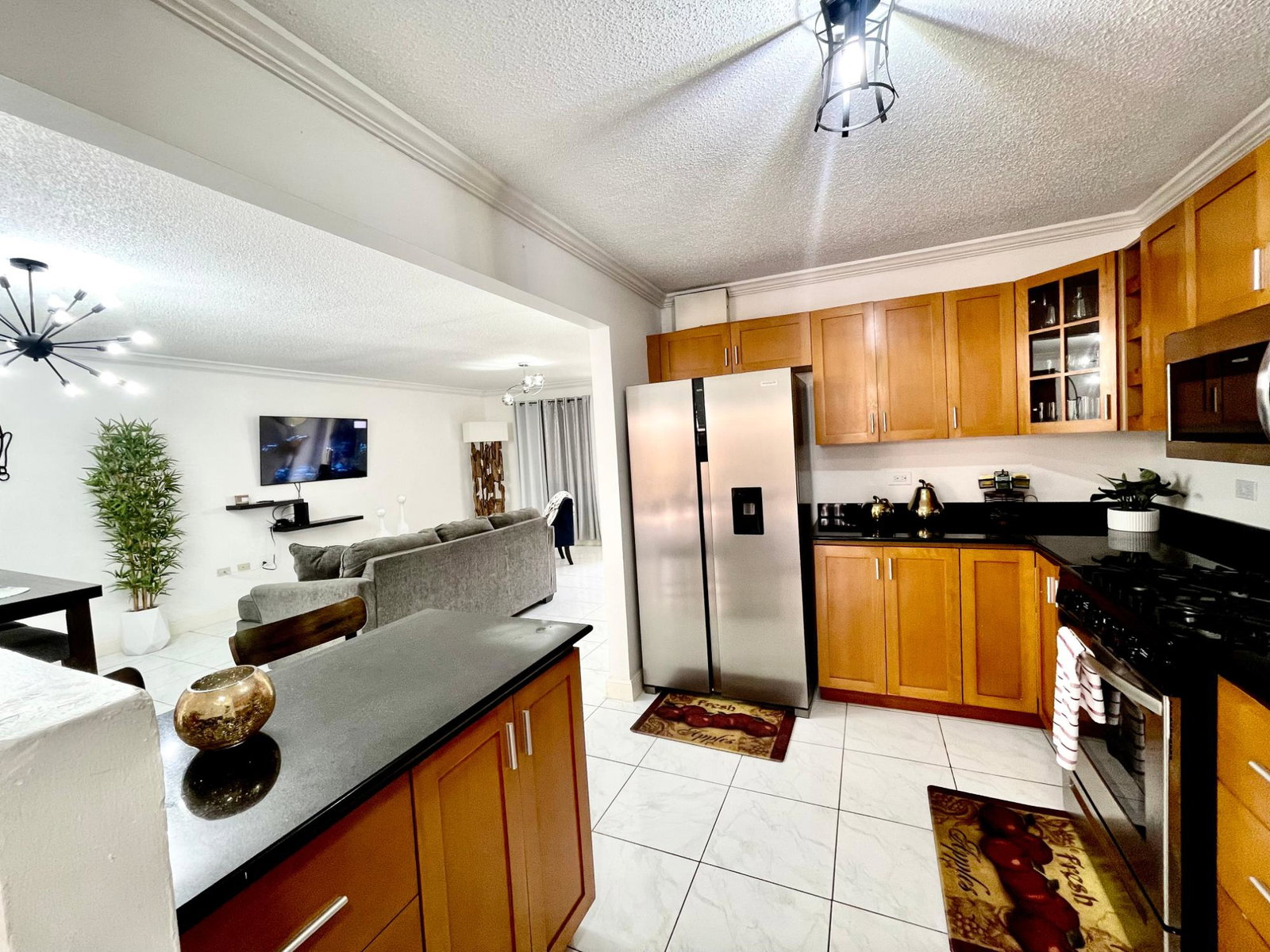 Seventh image of 14-14 Mango Walk Country Club in Montego Bay, St. James, Jamaica - property is For Rent