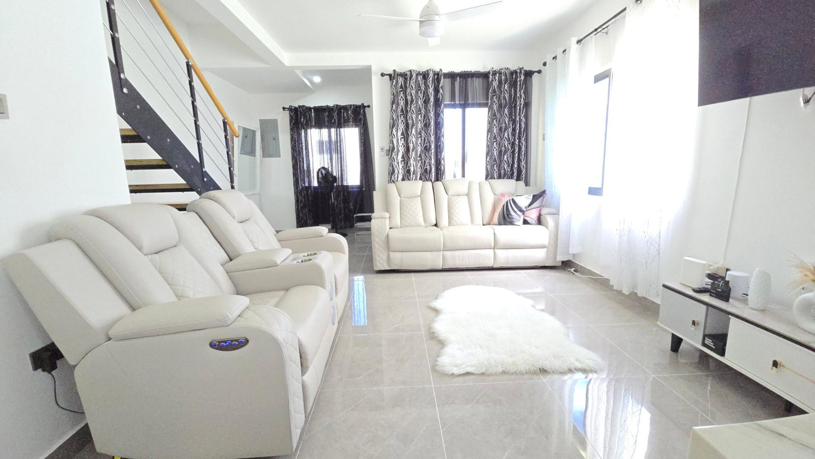 Second image of 696 The Savannah Vista in Runaway Bay, St. Ann, Jamaica - property is For Rent