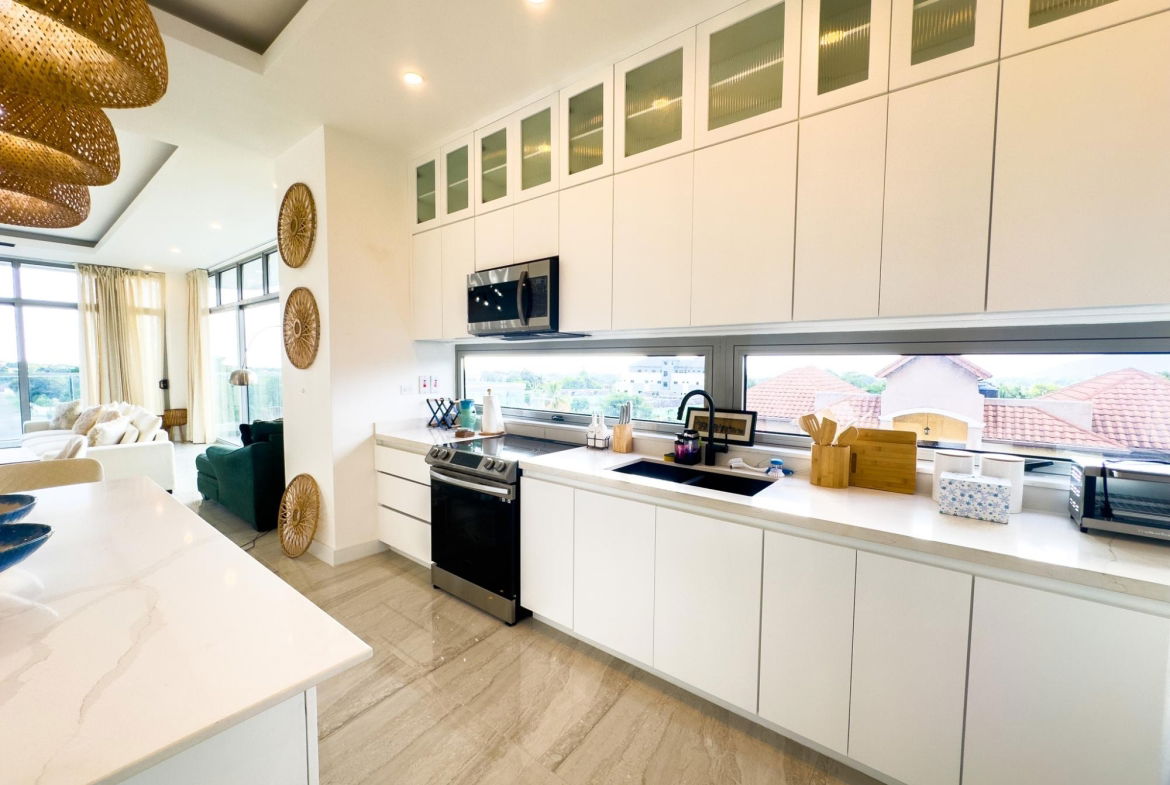 Luxury-3-Bedroom-Apartment-for-Rent-on-Salisbury-Avenue-Kingston-6 Third image of 307-29 Salisbury Avenue in Kingston 6, St. Andrew, Jamaica - property is For Rent