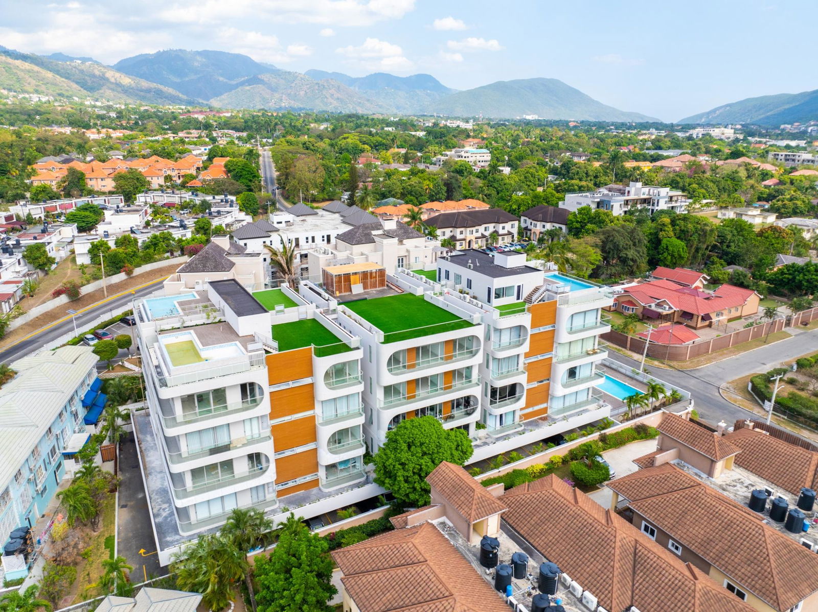 Luxury-3-Bedroom-Apartment-for-Rent-on-Salisbury-Avenue-Kingston-6 Twenty-First image of 307-29 Salisbury Avenue in Kingston 6, St. Andrew, Jamaica - property is For Rent