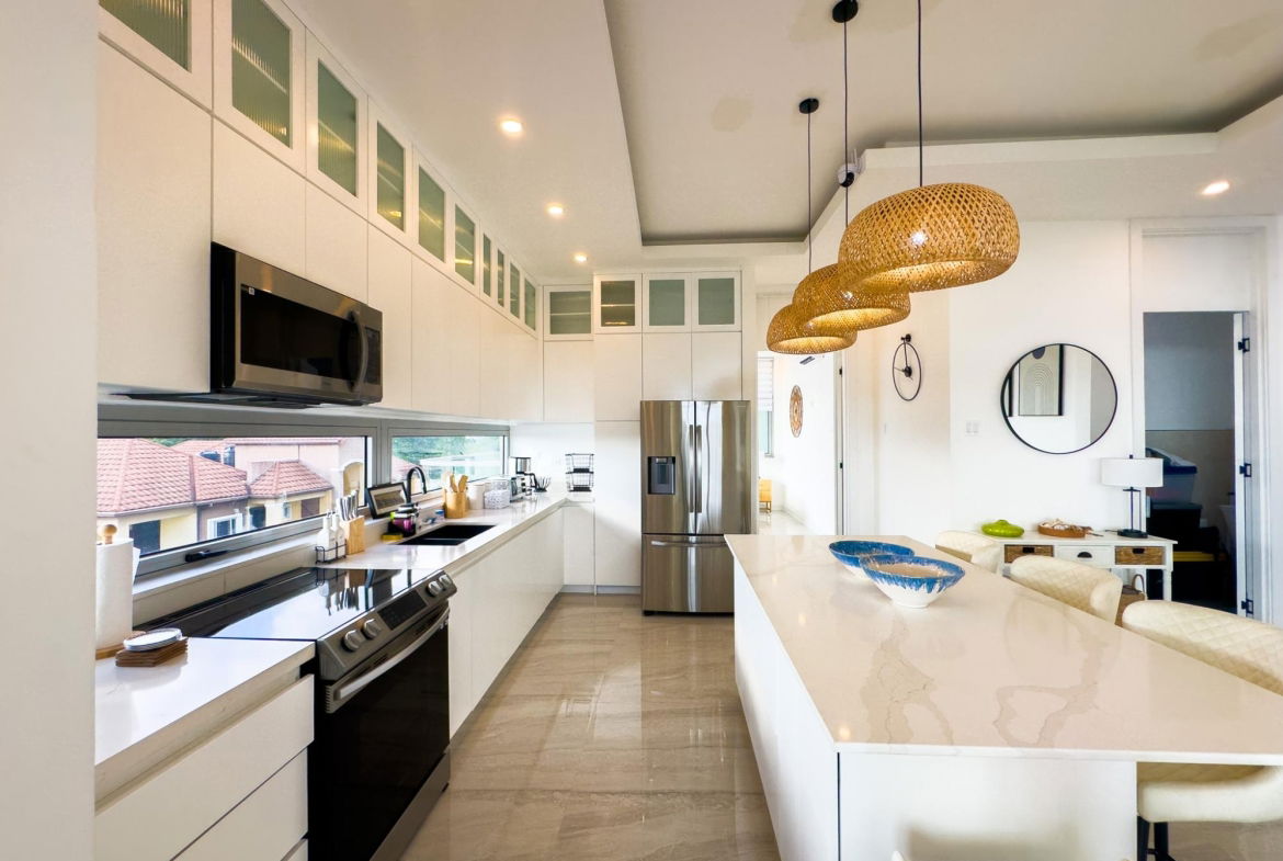 Luxury-3-Bedroom-Apartment-for-Rent-on-Salisbury-Avenue-Kingston-6 Fifth image of 307-29 Salisbury Avenue in Kingston 6, St. Andrew, Jamaica - property is For Rent