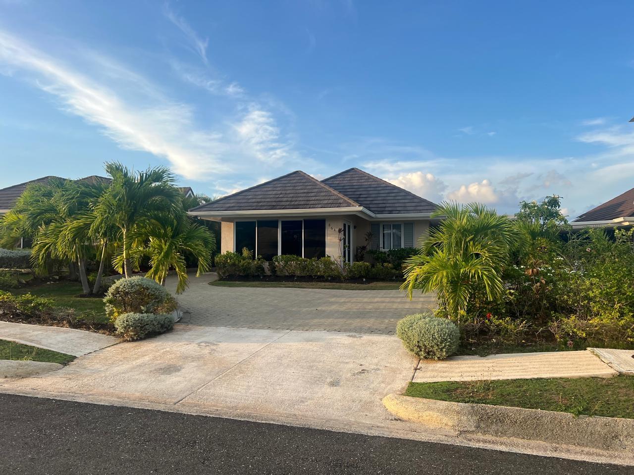Tenth image of 864 The Crest, Richmond in Richmond, St. Ann, Jamaica - property is For Rent