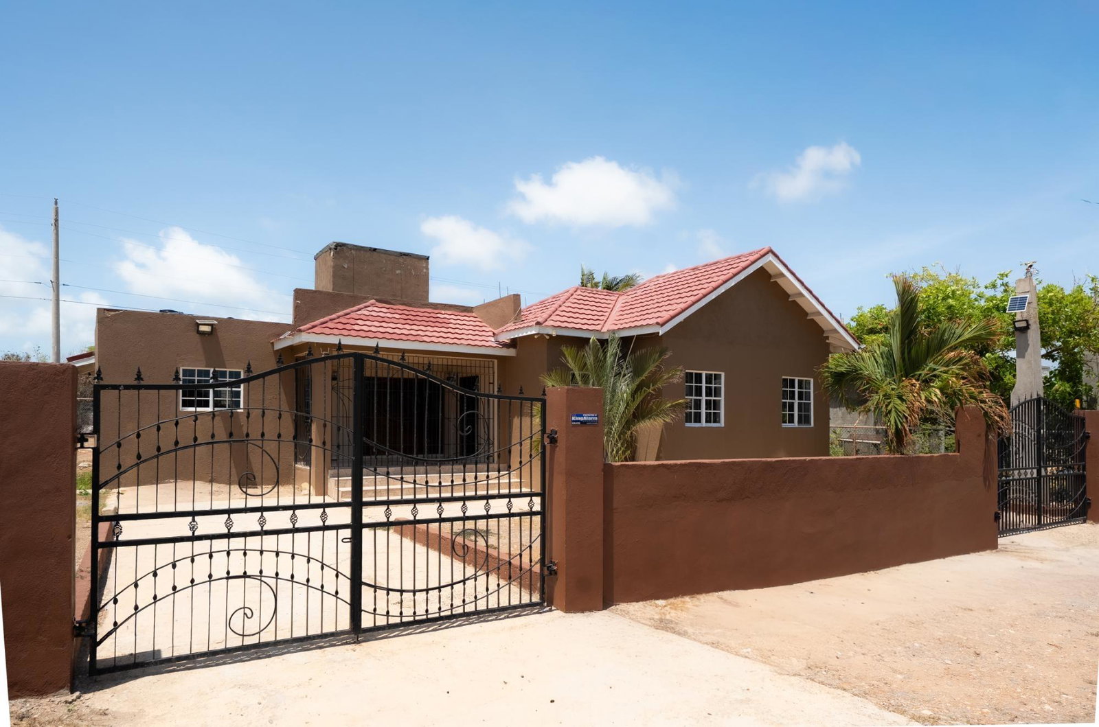Fifth image of 215 Sandhills Circle in HELLSHIRE HILLS, St. Catherine, Jamaica - property is For Sale