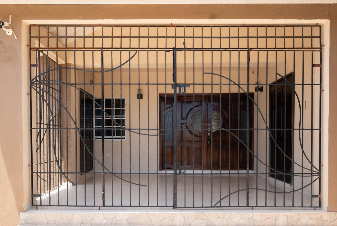 Sixth image of 215 Sandhills Circle in HELLSHIRE HILLS, St. Catherine, Jamaica - property is For Sale