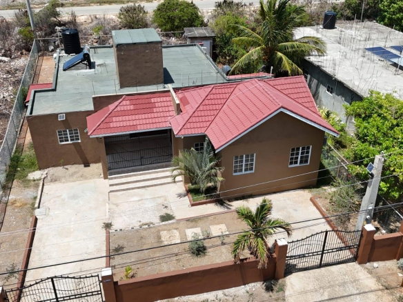 First image of 215 Sandhills Circle in HELLSHIRE HILLS, St. Catherine, Jamaica - property is For Sale