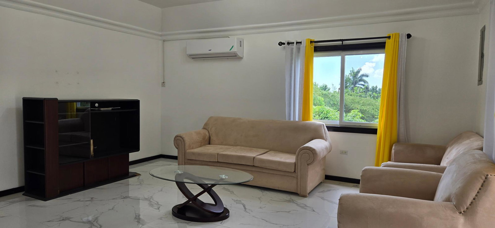 Seventh image of 11-11 Charlemont Drive in Kingston 6, St. Andrew, Jamaica - property is For Rent