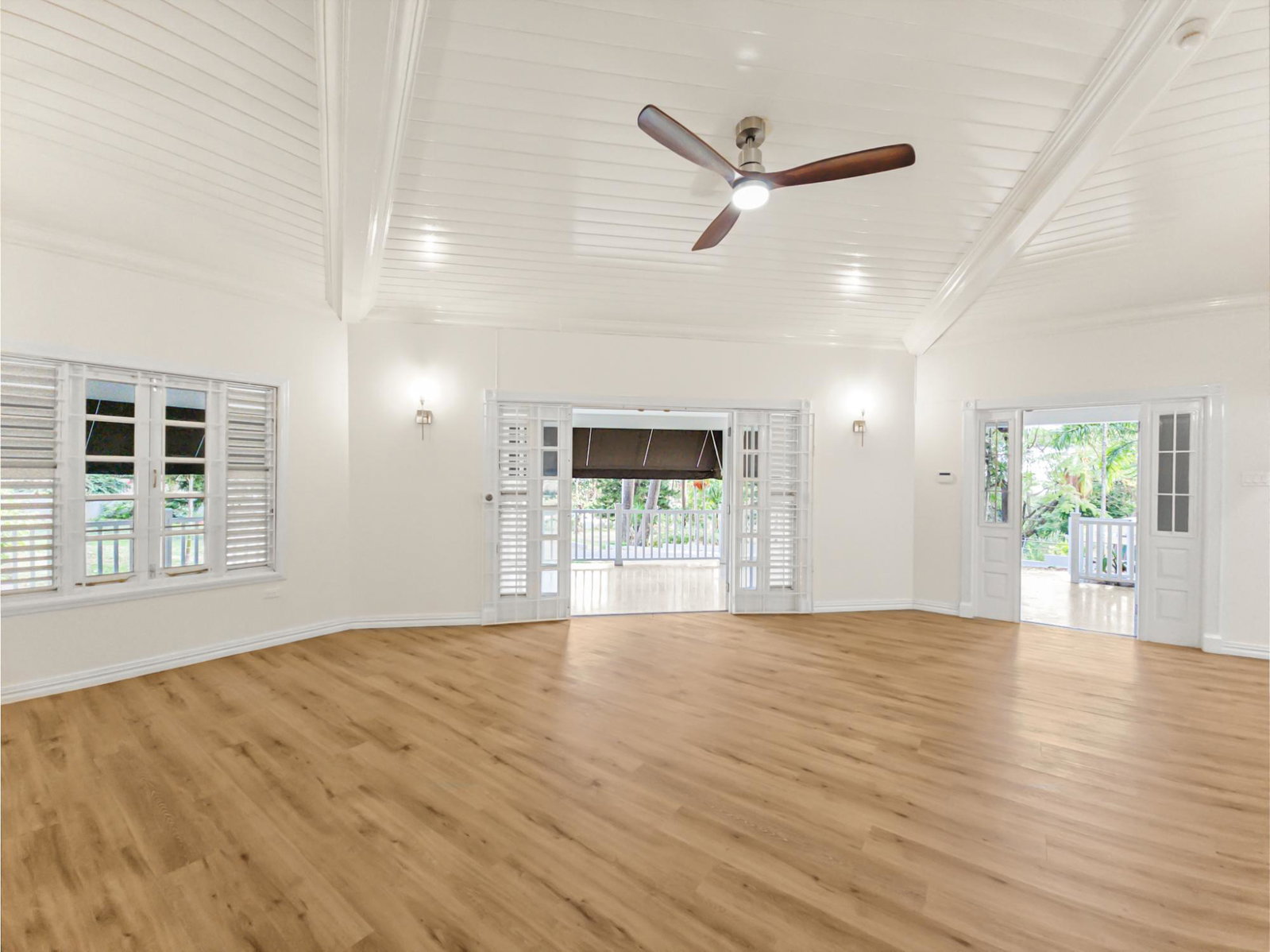 Luxury-4-Bedroom-House-for-Rent-in-Jacks-Hill-Kingston-11-Persimmon-Ave Second image of 11 Persimmon Avenue in Kingston 6, St. Andrew, Jamaica - property is For Rent