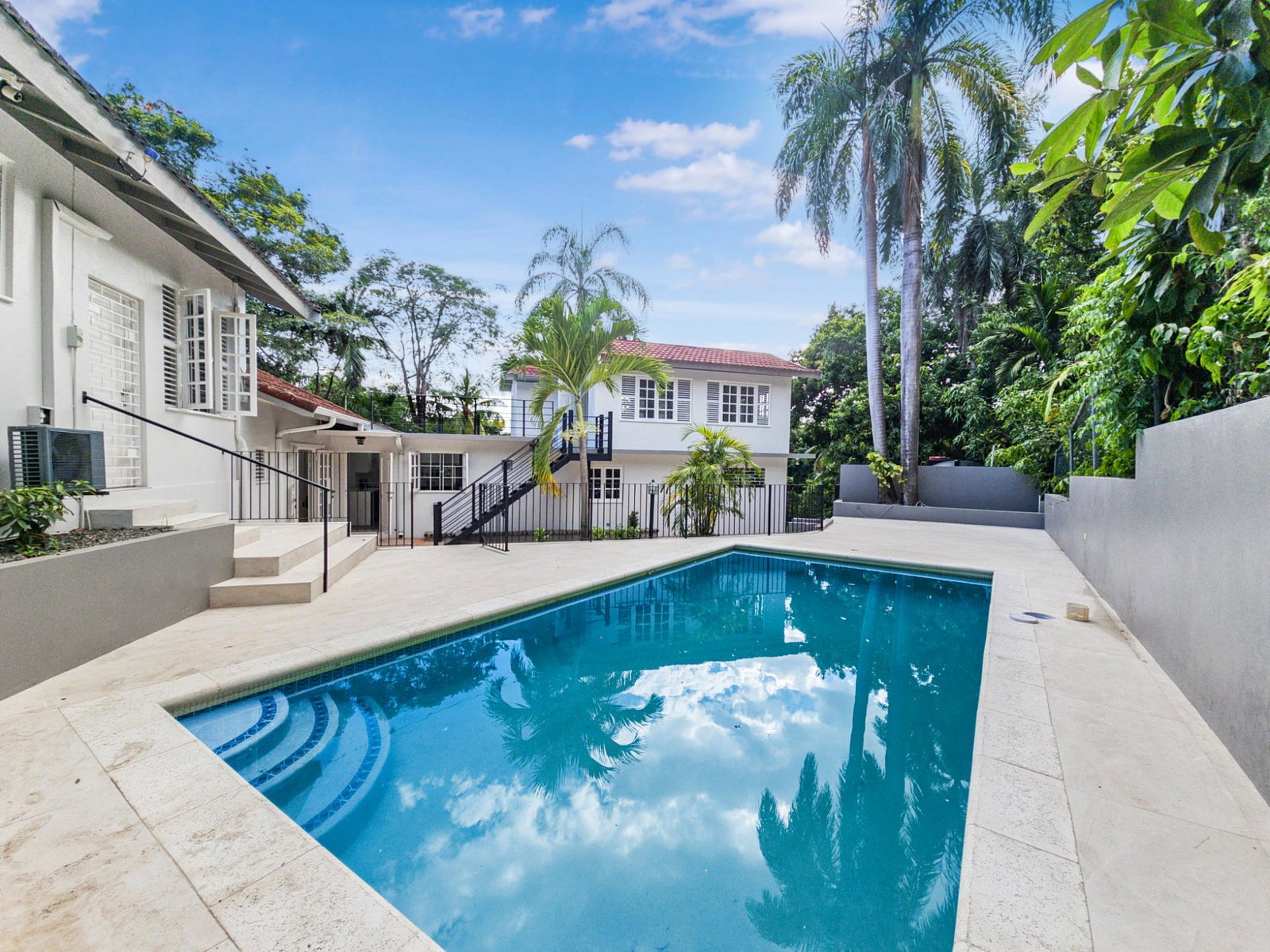 Luxury-4-Bedroom-House-for-Rent-in-Jacks-Hill-Kingston-11-Persimmon-Ave Twentieth image of 11 Persimmon Avenue in Kingston 6, St. Andrew, Jamaica - property is For Rent