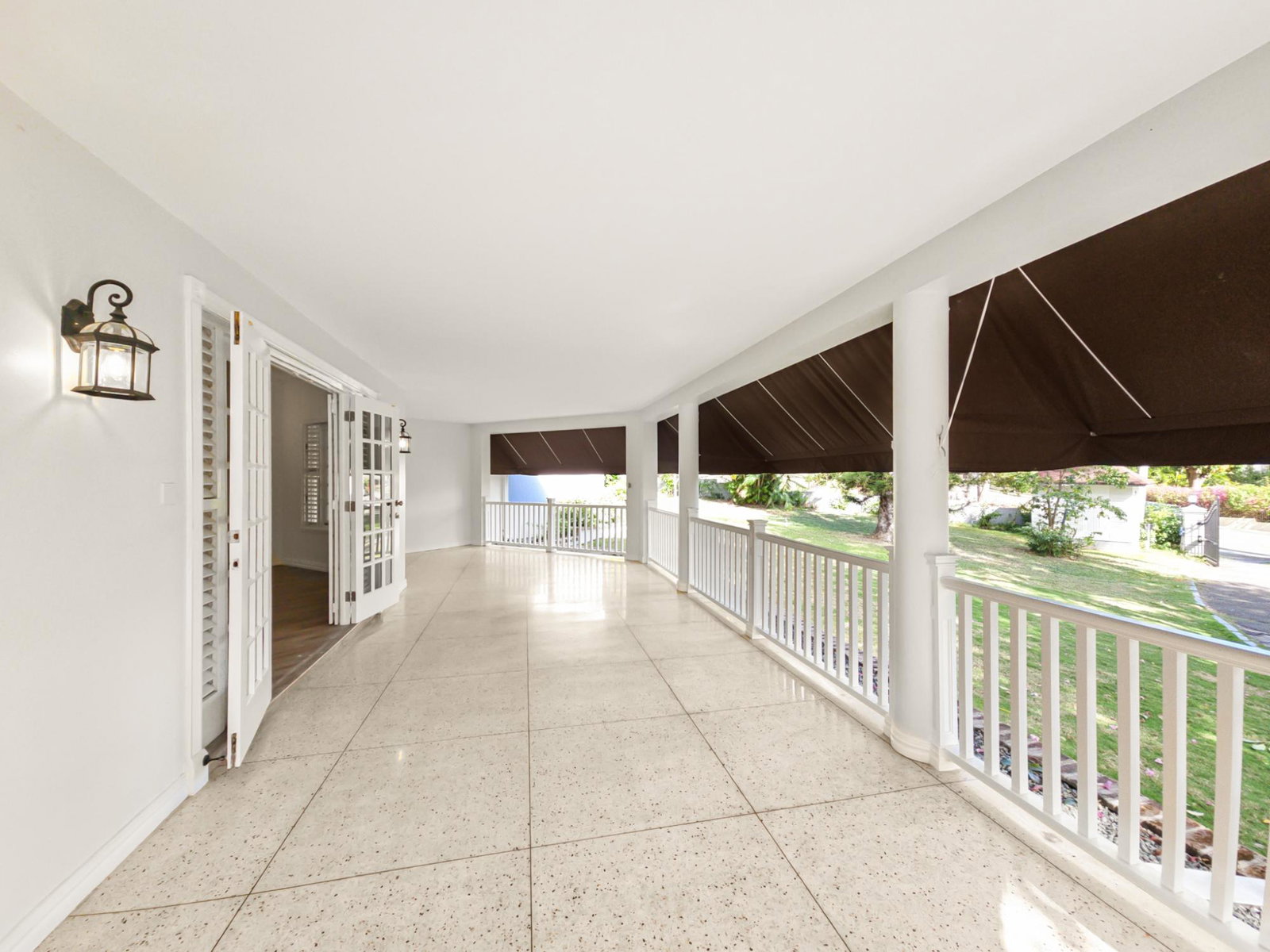 Luxury-4-Bedroom-House-for-Rent-in-Jacks-Hill-Kingston-11-Persimmon-Ave Fourth image of 11 Persimmon Avenue in Kingston 6, St. Andrew, Jamaica - property is For Rent