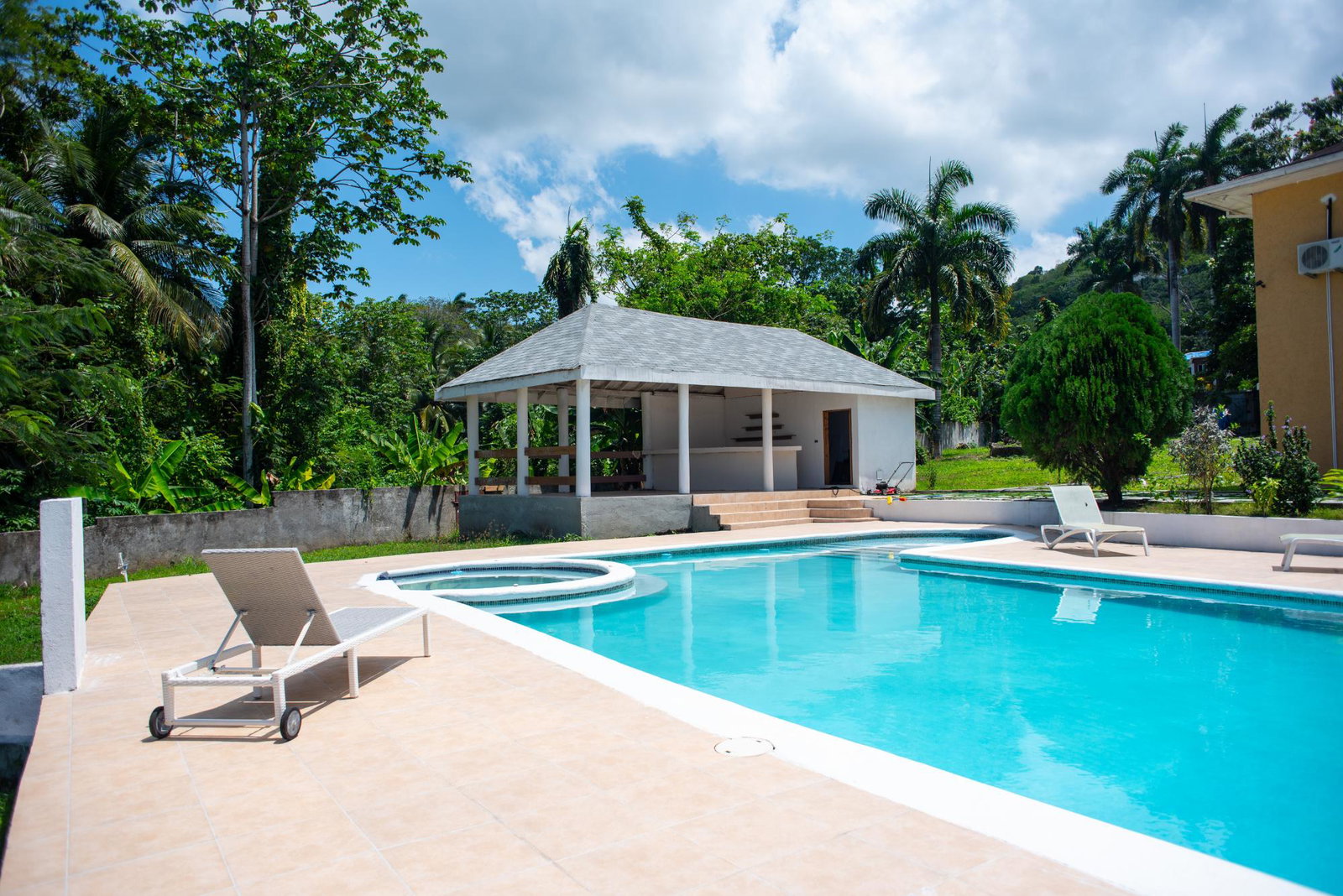 Second image of 1a Peters Avenue , Spring ga in Spring Garden, St. James, Jamaica - property is For Rent