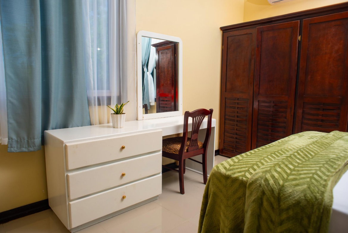 Eleventh image of 1a Peters Avenue , Spring ga in Spring Garden, St. James, Jamaica - property is For Rent