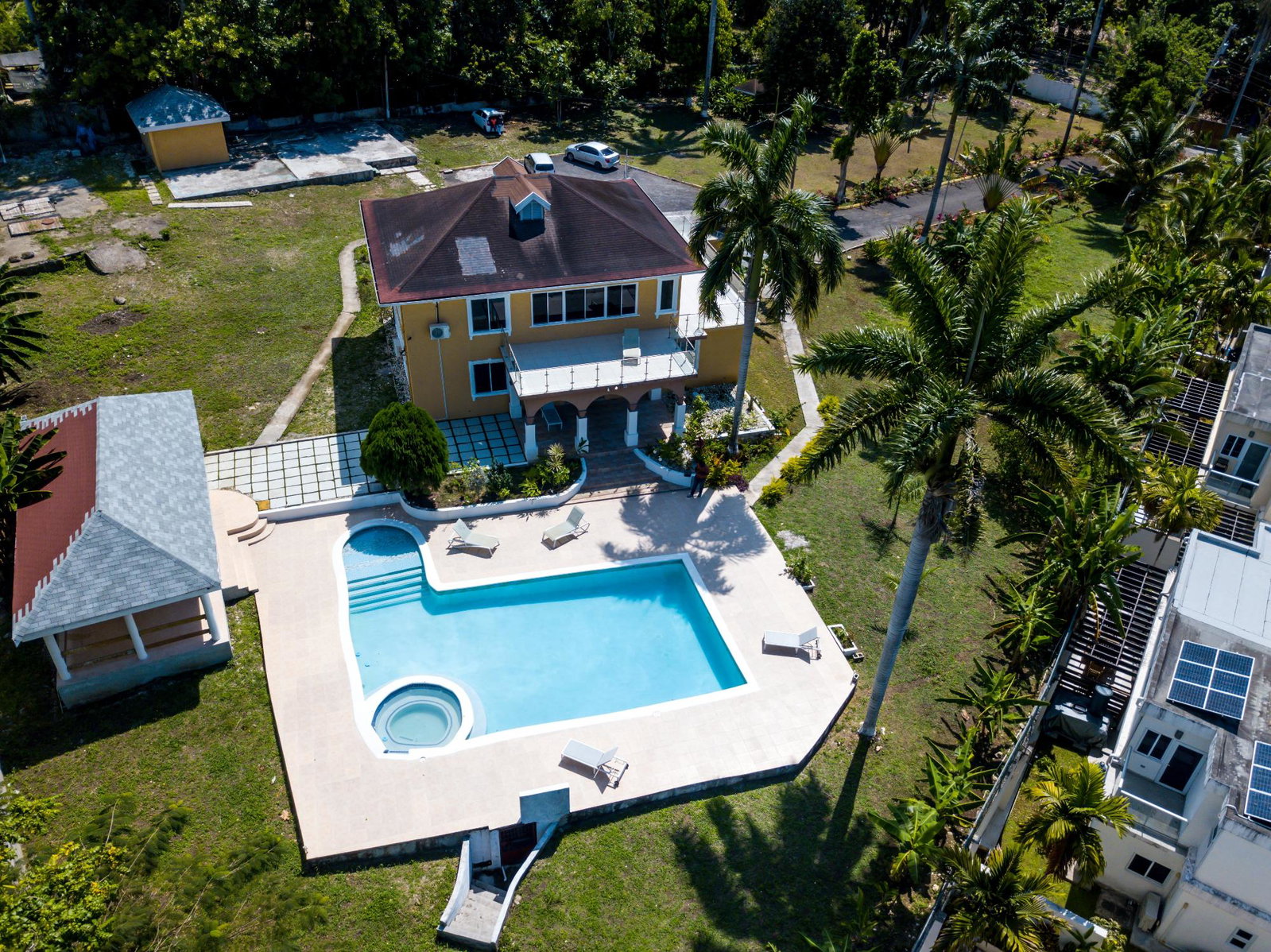 Twenty-Eighth image of 1a Peters Avenue , Spring ga in Spring Garden, St. James, Jamaica - property is For Rent