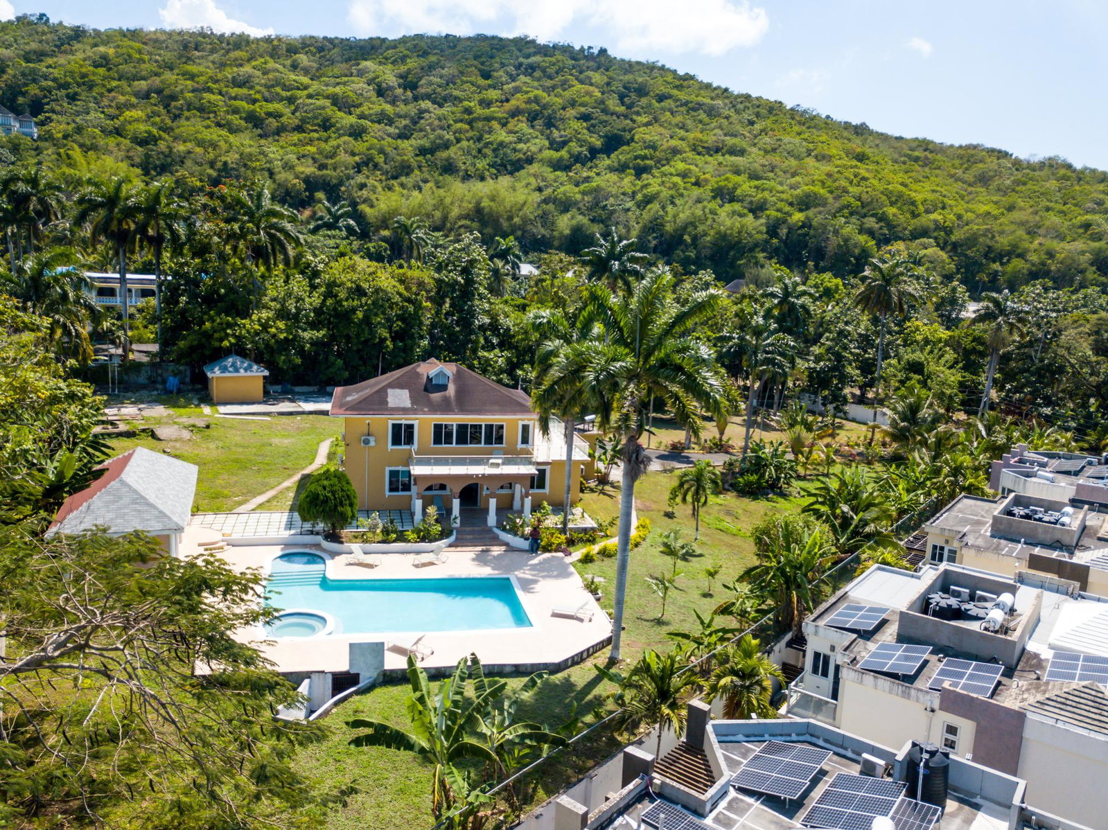 Twenty-Ninth image of 1a Peters Avenue , Spring ga in Spring Garden, St. James, Jamaica - property is For Rent