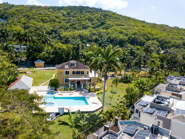 Twenty-Ninth image of 1a Peters Avenue , Spring ga in Spring Garden, St. James, Jamaica - property is For Rent