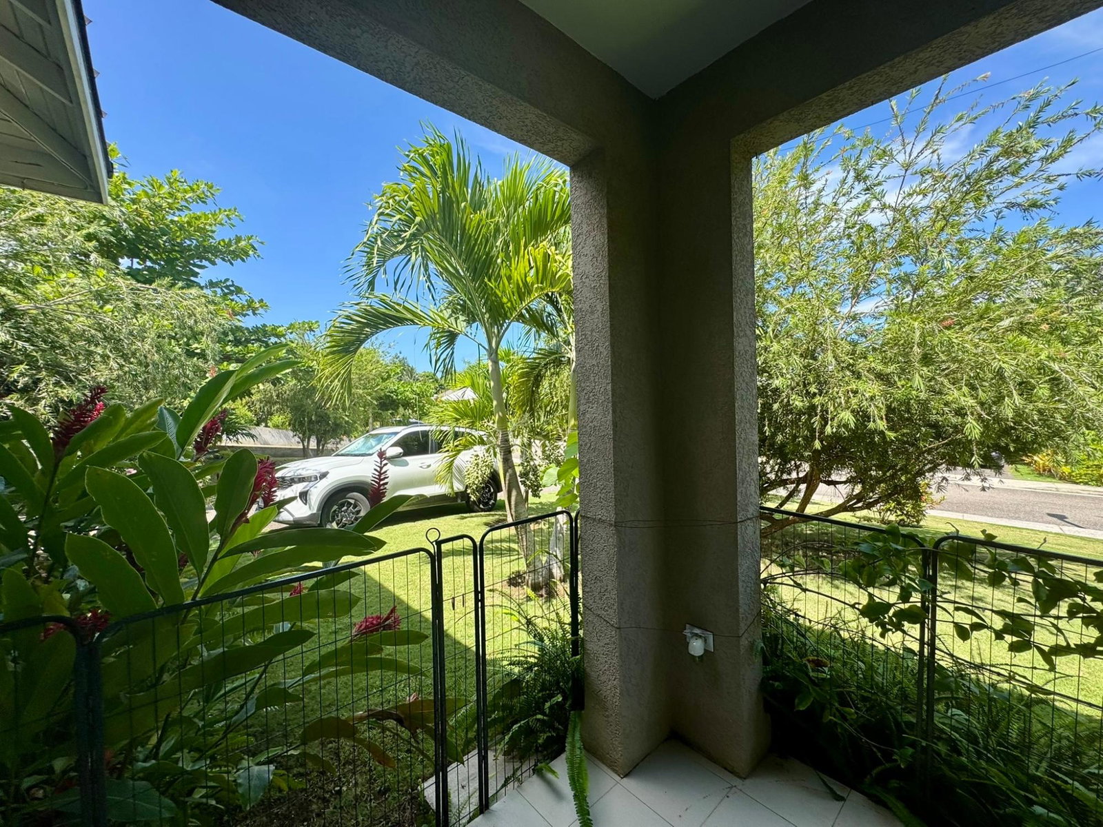 Luxury-4-Bedroom-House-for-Rent-in-Tara-Estates-Montego-Bay-St.-James Thirteenth image of 25 Tara Estates in Reading, St. James, Jamaica - property is For Rent
