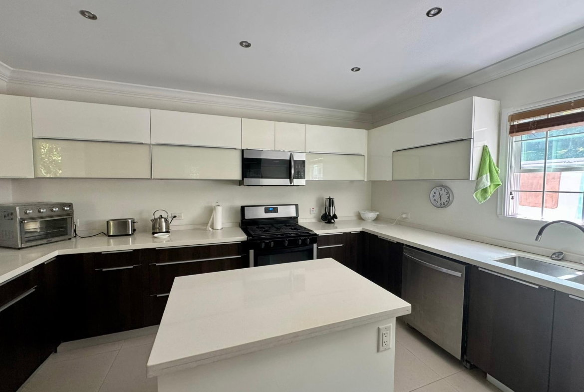 Twenty-First image of 25 Tara Estates in Reading, St. James, Jamaica - property is For Rent
