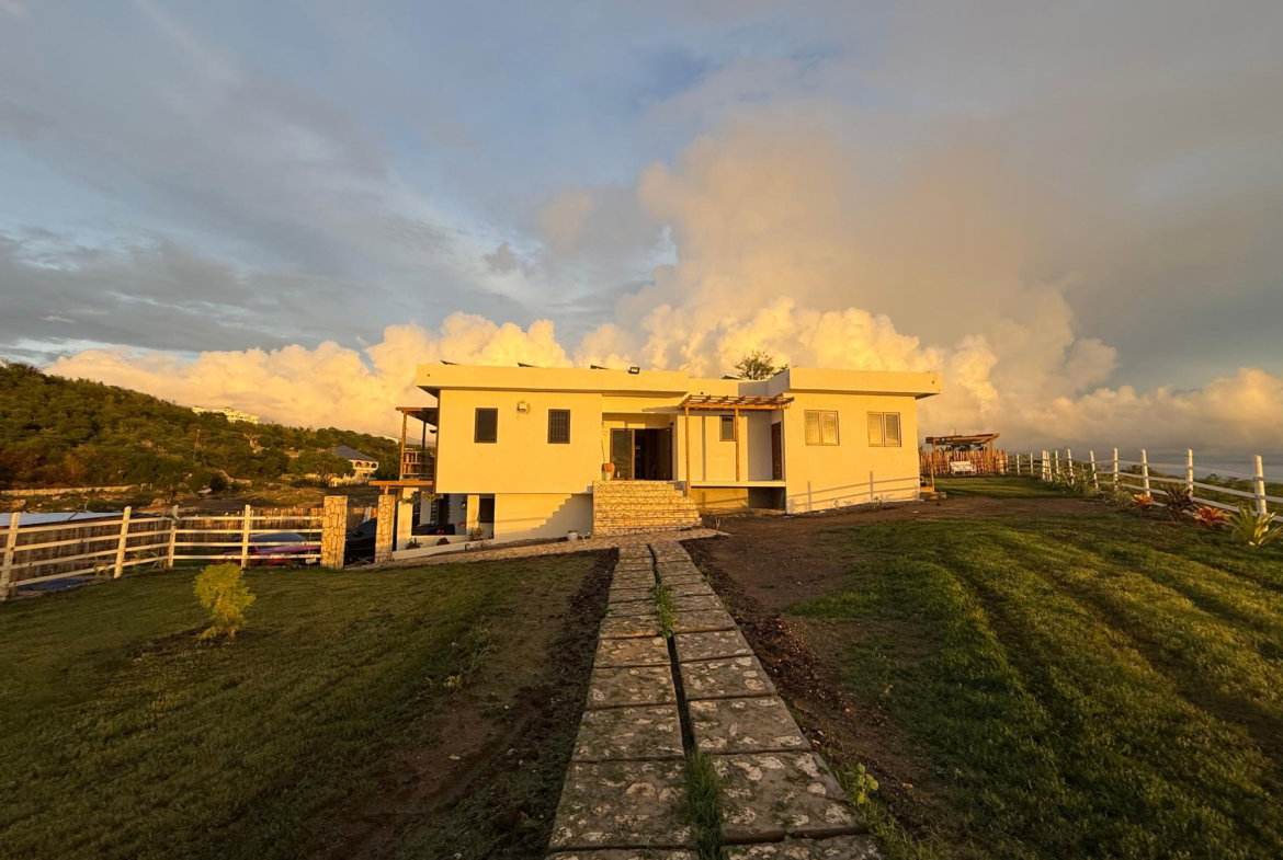 Thirteenth image of Billys Bay Treasure Beac in Treasure Beach, St. Elizabeth, Jamaica - property is For Sale