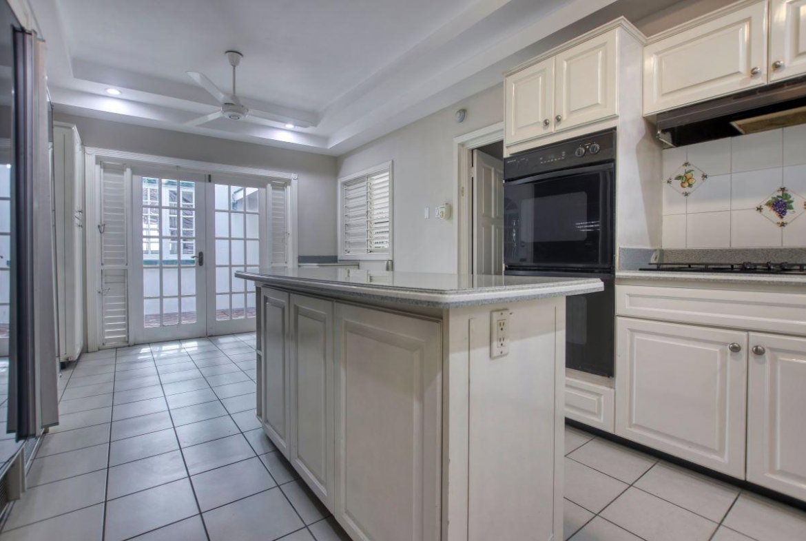Eleventh image of 7-2 Bracknell Avenue in Kingston 6, St. Andrew, Jamaica - property is For Rent