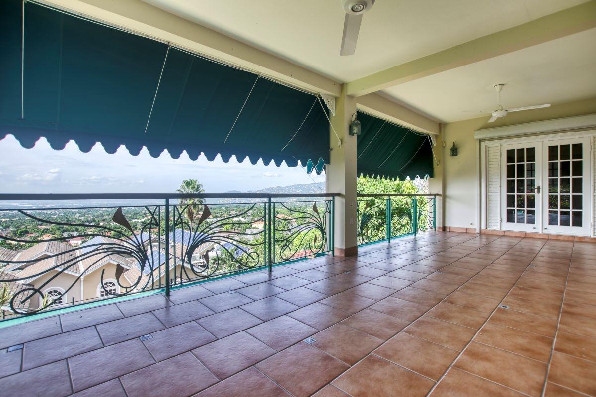 Luxury-5-Bedroom-Villa-for-Rent-in-Bracknell-Estates-Jacks-Hill-Kingston-Jamaica Thirteenth image of 7-2 Bracknell Avenue in Kingston 6, St. Andrew, Jamaica - property is For Rent