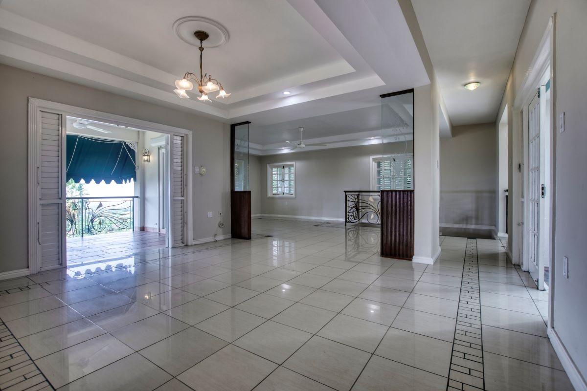 Luxury-5-Bedroom-Villa-for-Rent-in-Bracknell-Estates-Jacks-Hill-Kingston-Jamaica Fourteenth image of 7-2 Bracknell Avenue in Kingston 6, St. Andrew, Jamaica - property is For Rent