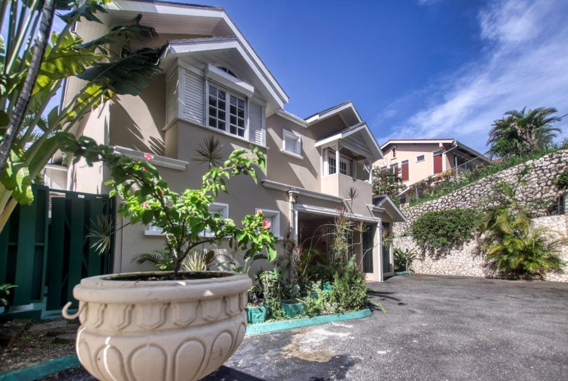 Third image of 7-2 Bracknell Avenue in Kingston 6, St. Andrew, Jamaica - property is For Rent