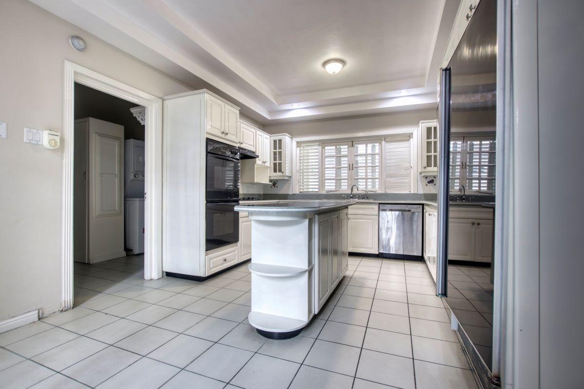 Luxury-5-Bedroom-Villa-for-Rent-in-Bracknell-Estates-Jacks-Hill-Kingston-Jamaica Ninth image of 7-2 Bracknell Avenue in Kingston 6, St. Andrew, Jamaica - property is For Rent