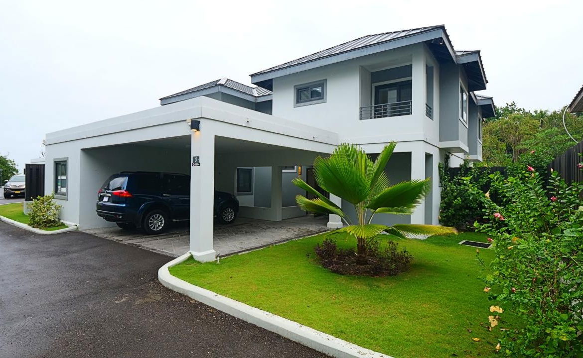 Fourth image of B8-25-27 Millsborough Avenue in Kingston 6, St. Andrew, Jamaica - property is For Rent