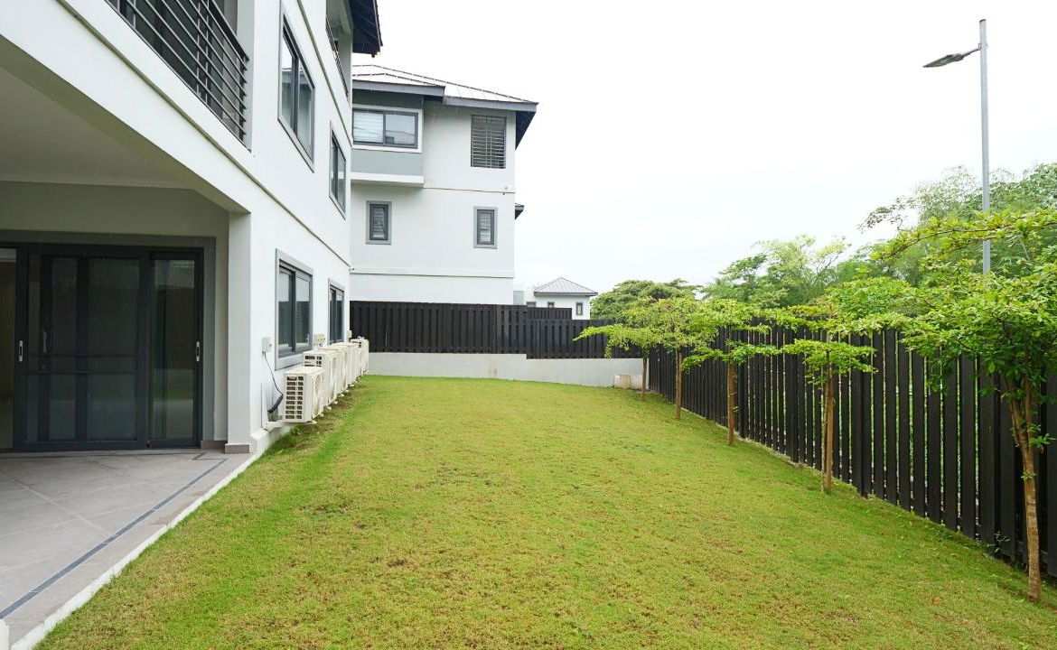 Sixth image of B8-25-27 Millsborough Avenue in Kingston 6, St. Andrew, Jamaica - property is For Rent