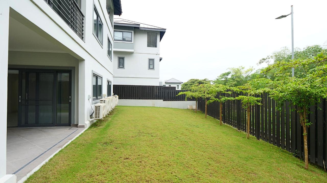 Sixth image of B8-25-27 Millsborough Avenue in Kingston 6, St. Andrew, Jamaica - property is For Rent